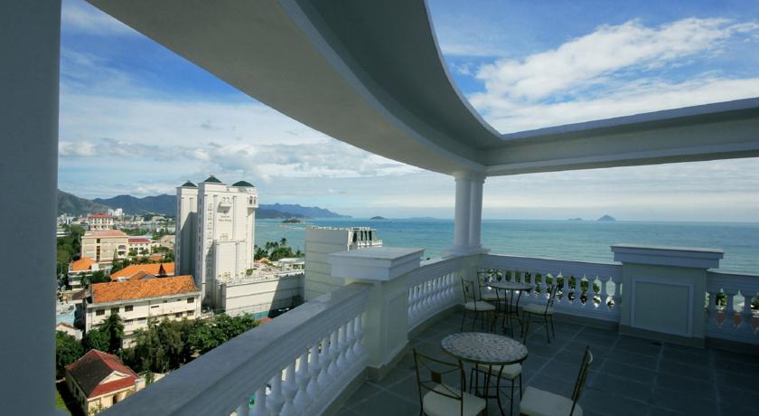 Nha Trang Palace — Нячанг, В'єтнам мініатюра 15