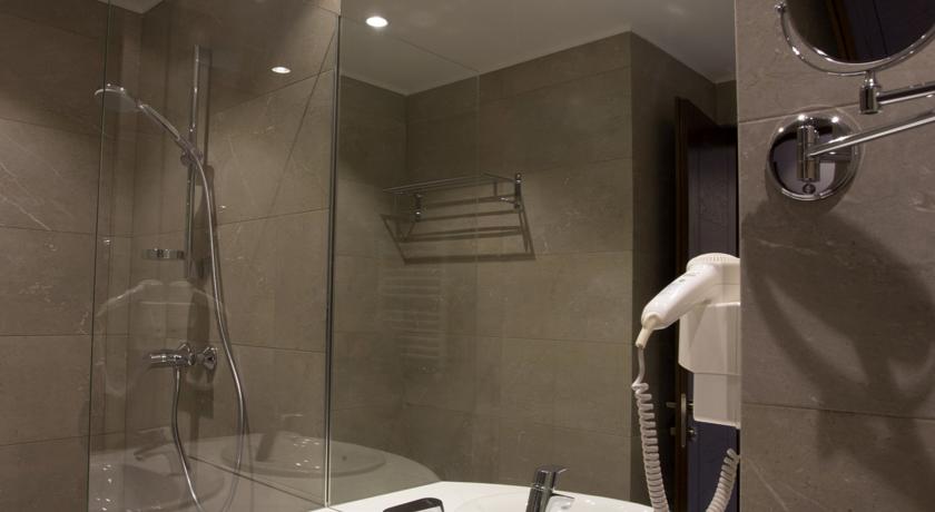 Coste Hotel — Тбілісі, Грузія мініатюра 10