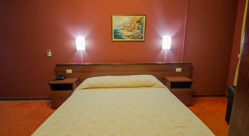 Vivas Hotel — Дуррес, Албанія мініатюра 24