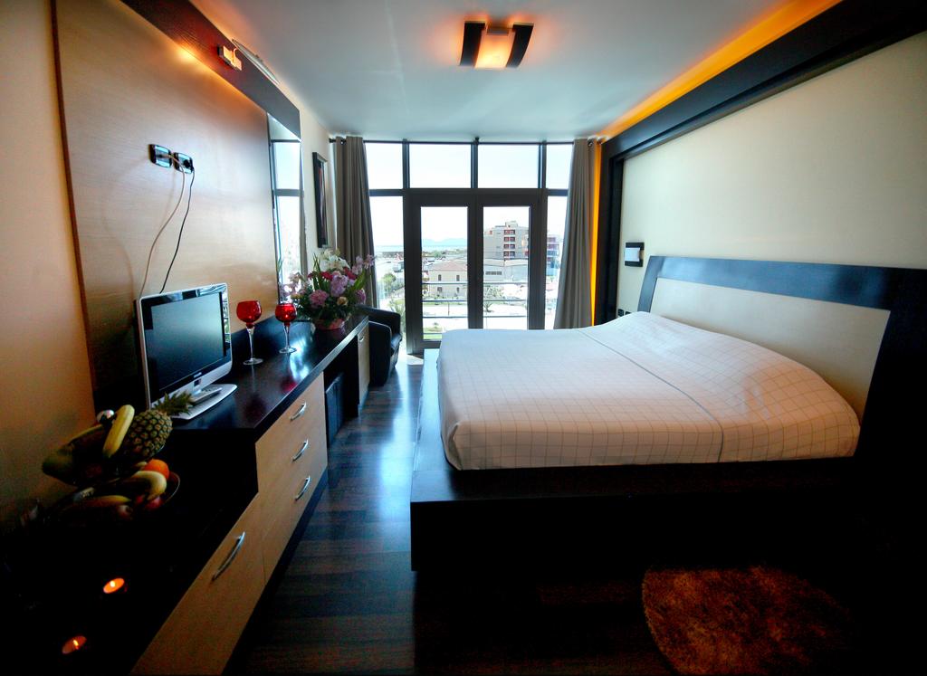 Vlora International Hotel — Вльора, Албанія мініатюра 12