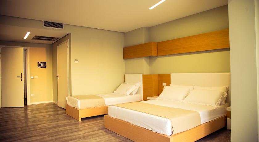 Bologna Hotel — Вльора, Албанія мініатюра 12