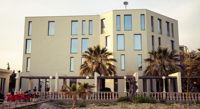 Bologna Hotel — Вльора, Албанія мініатюра 33