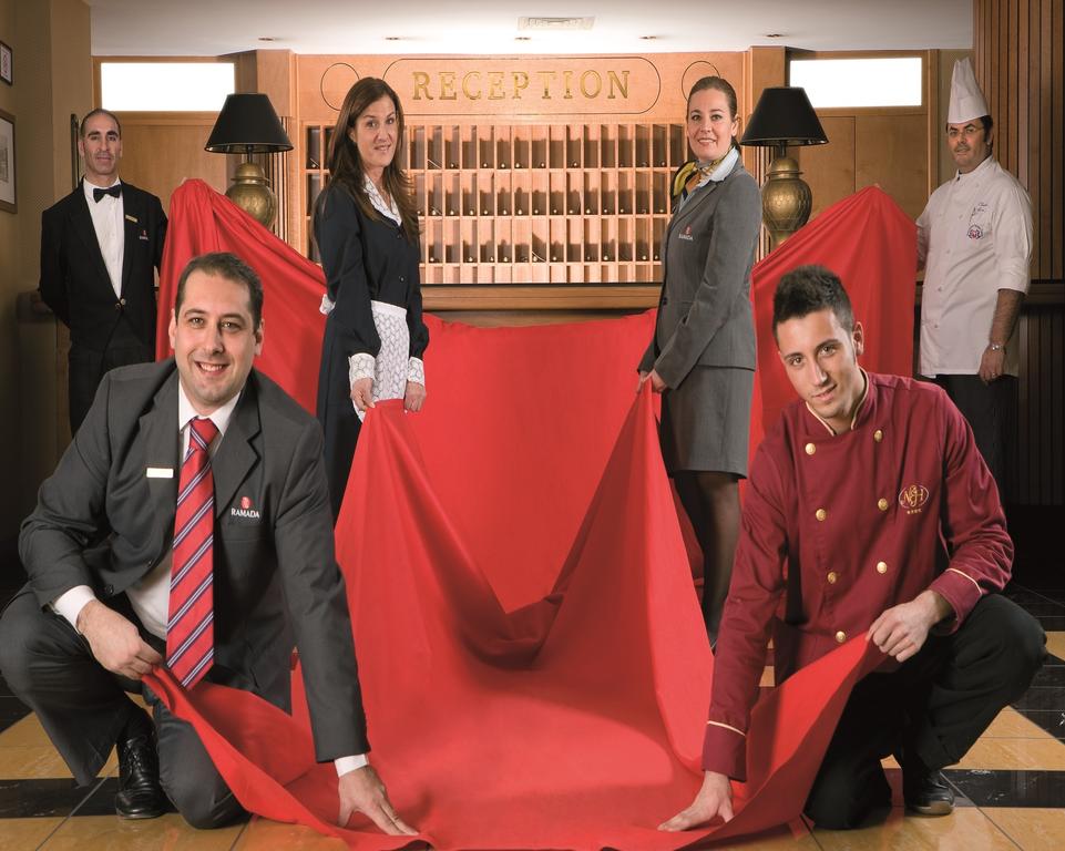 Ramada Naples — кампанія, Італія мініатюра 9