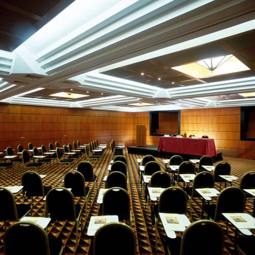 Ramada Naples — кампанія, Італія мініатюра 38