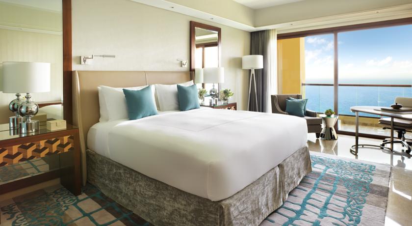 Fairmont Ajman — Аджман, Об'єднані Арабські Емірати мініатюра 148