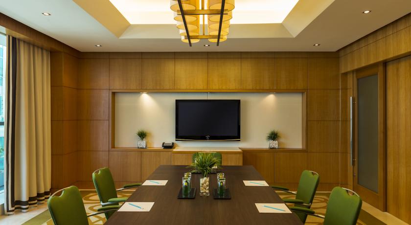 Four Points by Sheraton Sheikh Zayed Road — Дубаї, Об'єднані Арабські Емірати мініатюра 106