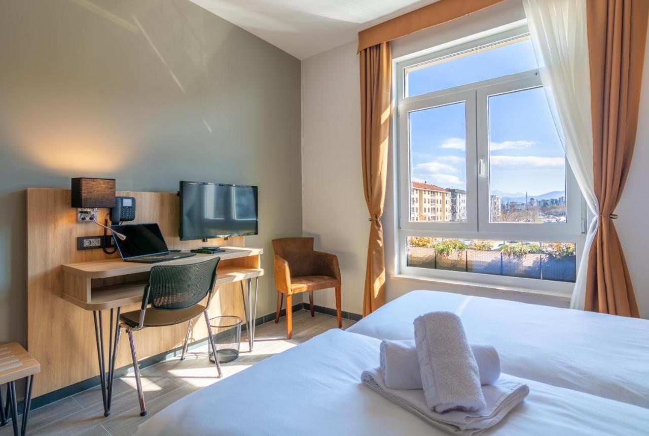 Resurs Hotel — Подгориця, Чорногорія мініатюра 9