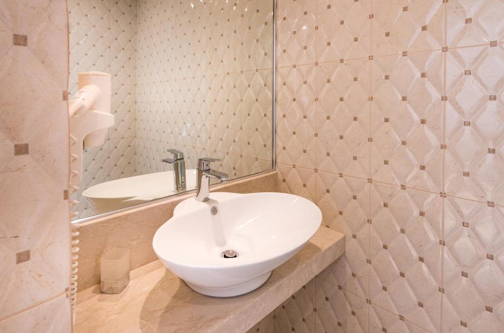 Elinotel Sermilia Resort Psakoudia — Халкідікі, Греція мініатюра 26