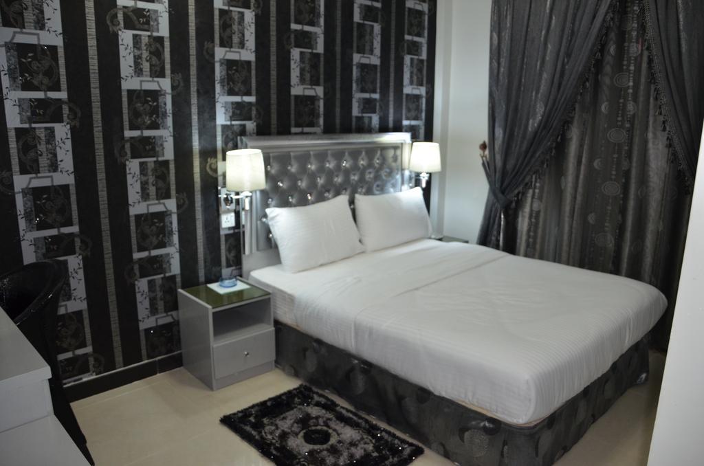 White Fort Hotel — Дубаї, Об'єднані Арабські Емірати мініатюра 25