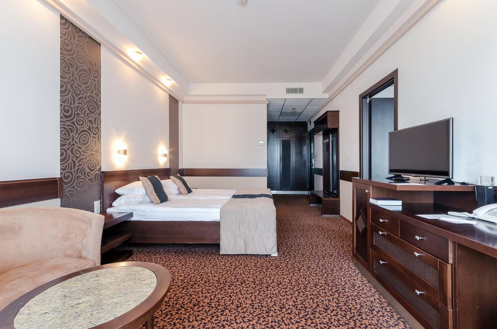Apollo Hunguest Hotel — Хайдусобосло, Угорщина мініатюра 30