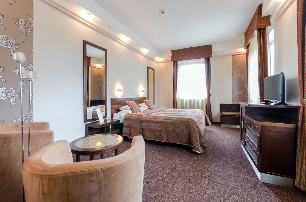 Apollo Hunguest Hotel — Хайдусобосло, Угорщина мініатюра 37