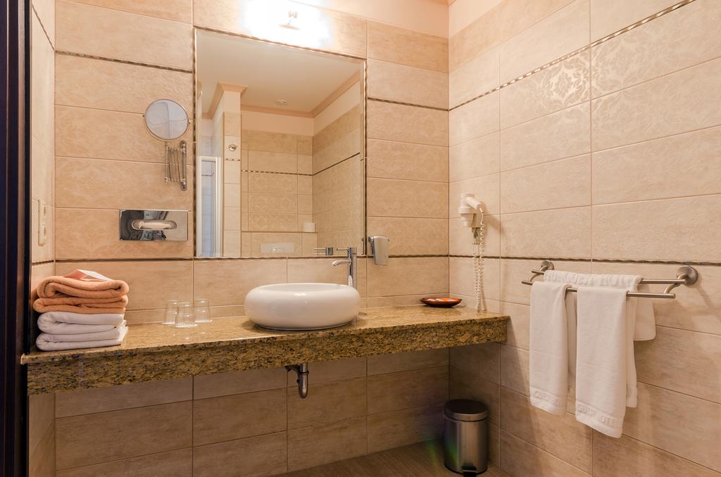 Apollo Hunguest Hotel — Хайдусобосло, Угорщина мініатюра 42