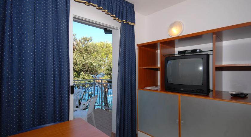 Horizont Golden Rocks Resort — П-ів Істрія, Хорватія мініатюра 36
