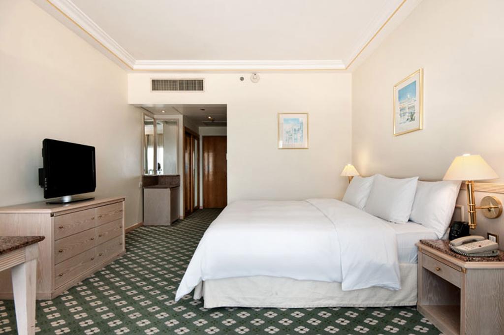 Radisson Blu Hotel & Resort Al Ain — Аль-Айн, Об'єднані Арабські Емірати мініатюра 192