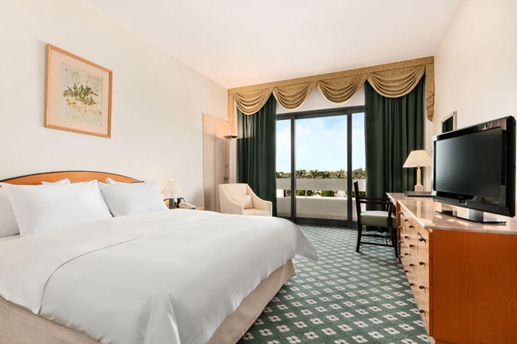 Radisson Blu Hotel & Resort Al Ain — Аль-Айн, Об'єднані Арабські Емірати мініатюра 194