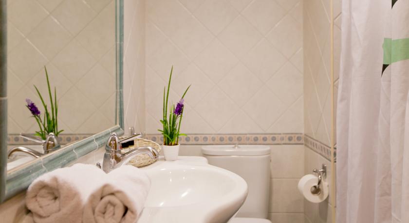 Ramada Attica Riviera — Аттика, Греція мініатюра 6
