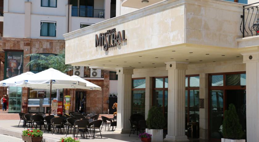 Mistral Hotel — Балчик, Болгарія мініатюра 31